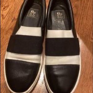 Black and white 7.5 up on shoes
